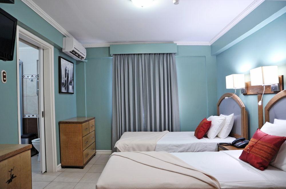 Culture Crossroads Inn Port of Spain Екстериор снимка