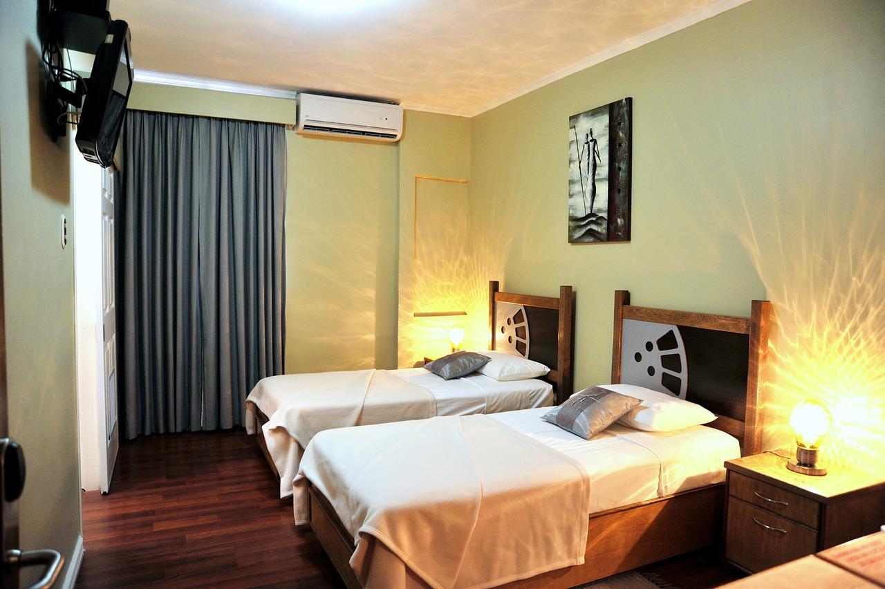 Culture Crossroads Inn Port of Spain Екстериор снимка
