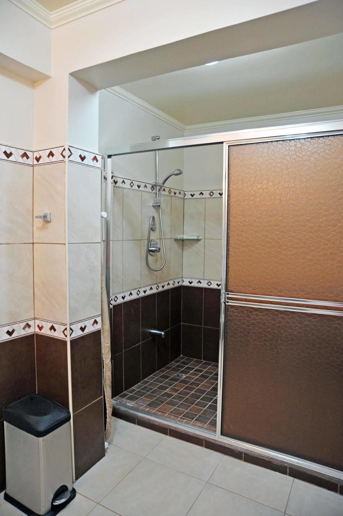 Culture Crossroads Inn Port of Spain Екстериор снимка
