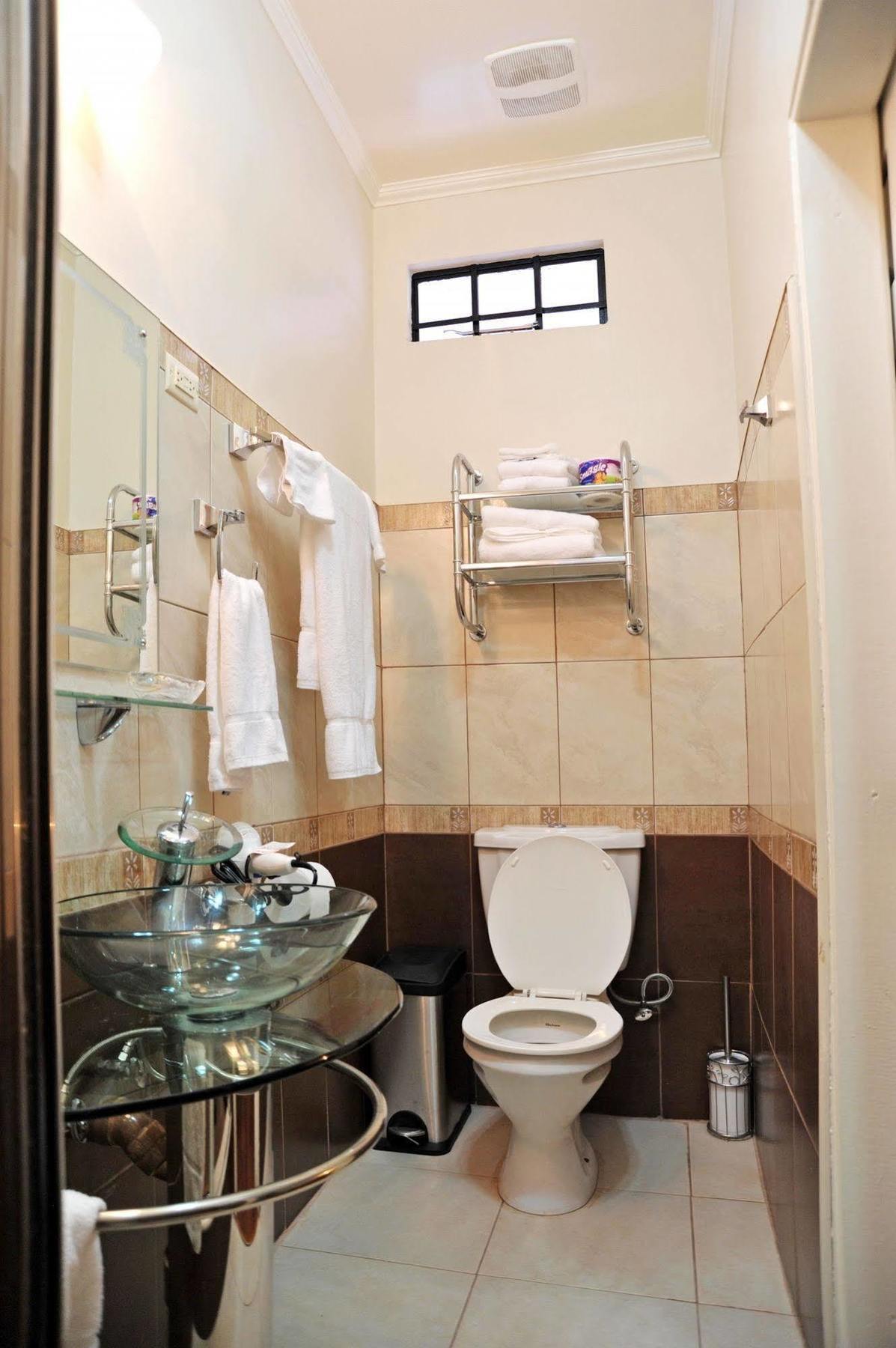 Culture Crossroads Inn Port of Spain Екстериор снимка
