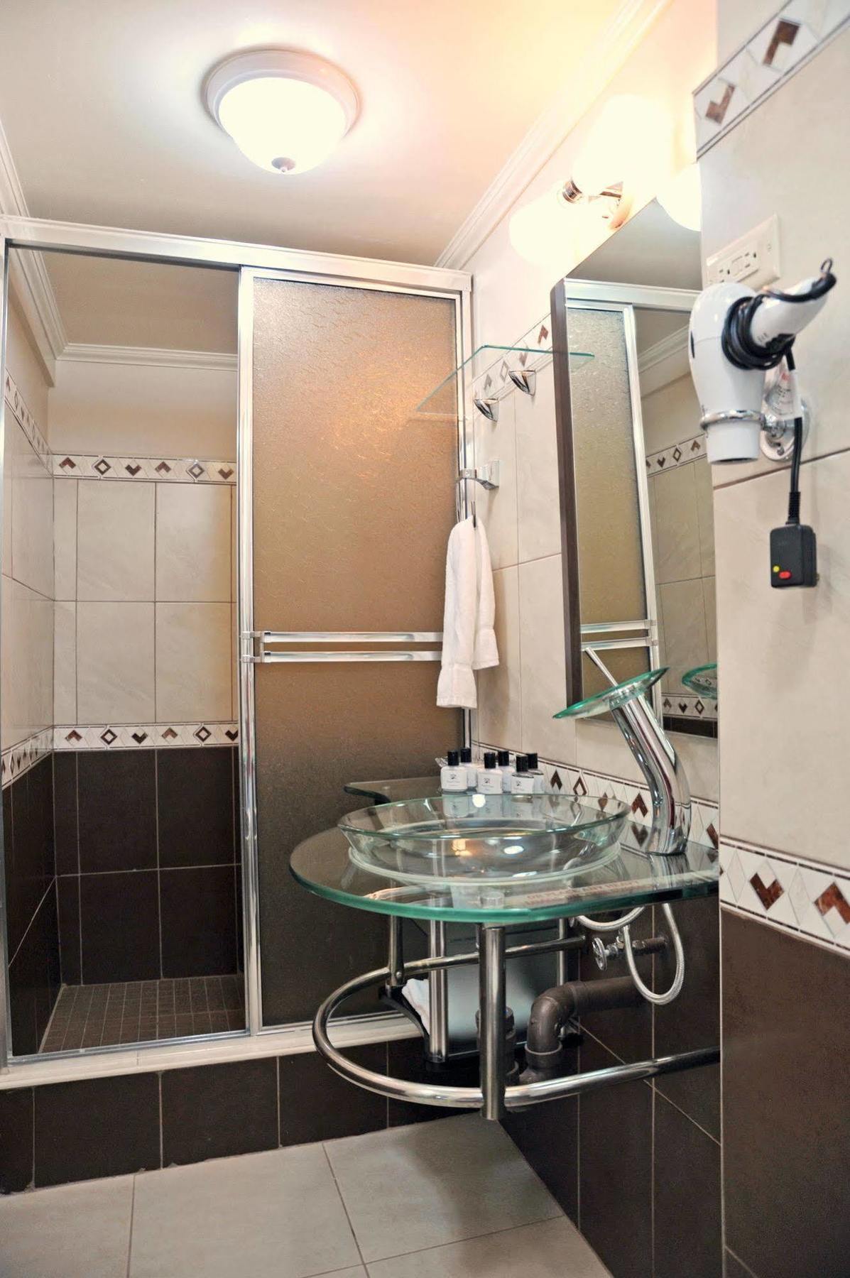 Culture Crossroads Inn Port of Spain Екстериор снимка