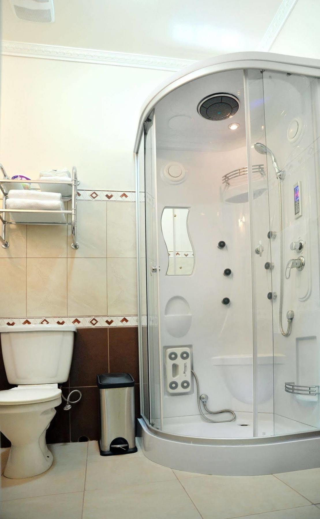 Culture Crossroads Inn Port of Spain Екстериор снимка